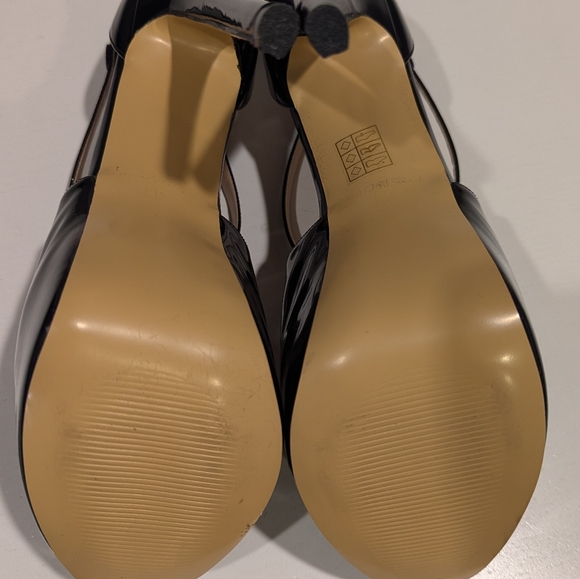 Sky High Ann Creek Strappy Platform Heels - Picture 9 of 12